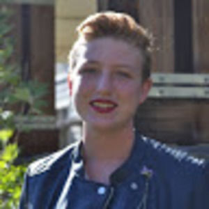 Meet your Posher, Ayla